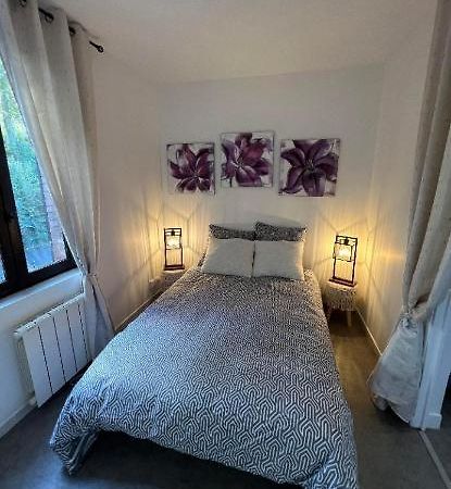 T2 Proche Gare Avec Wifi 1Er Etage Apartment Chartres Ngoại thất bức ảnh